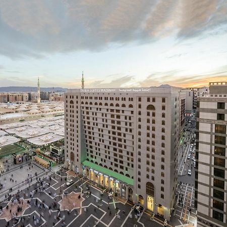 אל-מדינה Taiba Suites Madinah מראה חיצוני תמונה The hotel in 2015