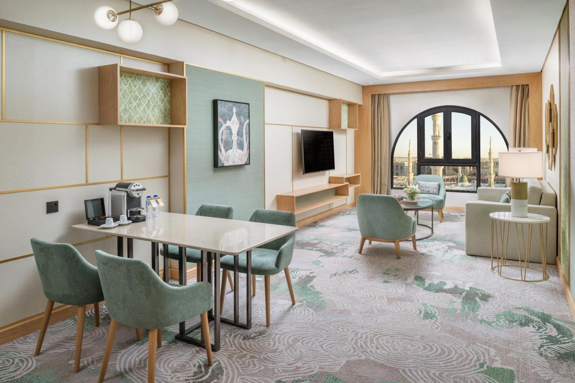 אל-מדינה Taiba Suites Madinah מראה חיצוני תמונה